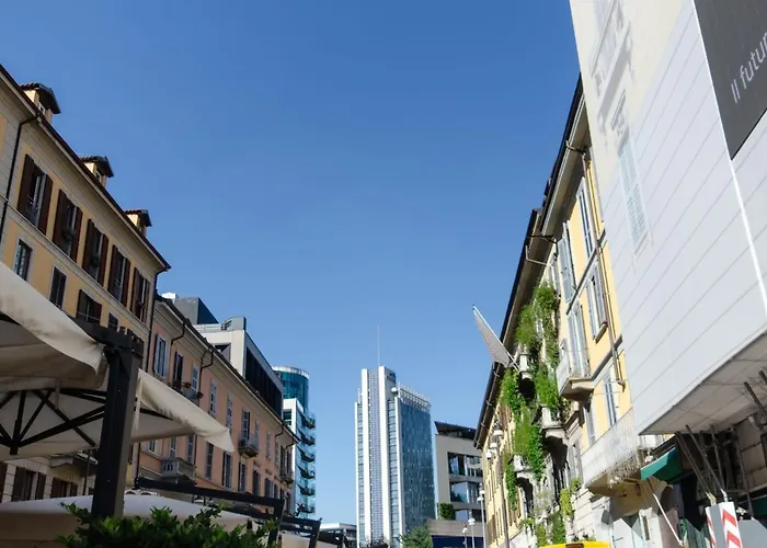 Corso Como Chic Street, Porta Garibaldi, Stazione Centrale, nel Cuore della Città di Milano